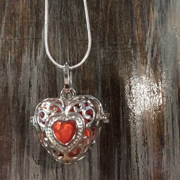 2 Harmony Pendants - Picture 1 of 6